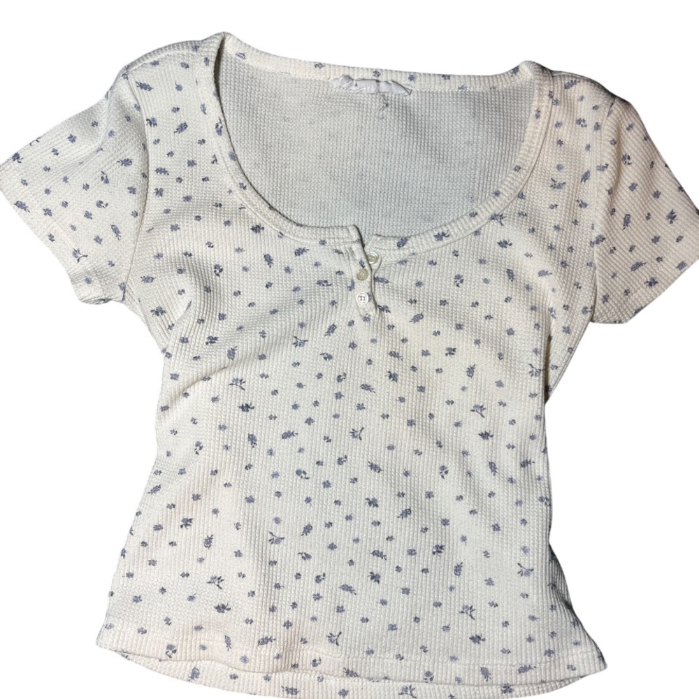 Brandy Melville Cream Flutter Sleeve Fitted Top